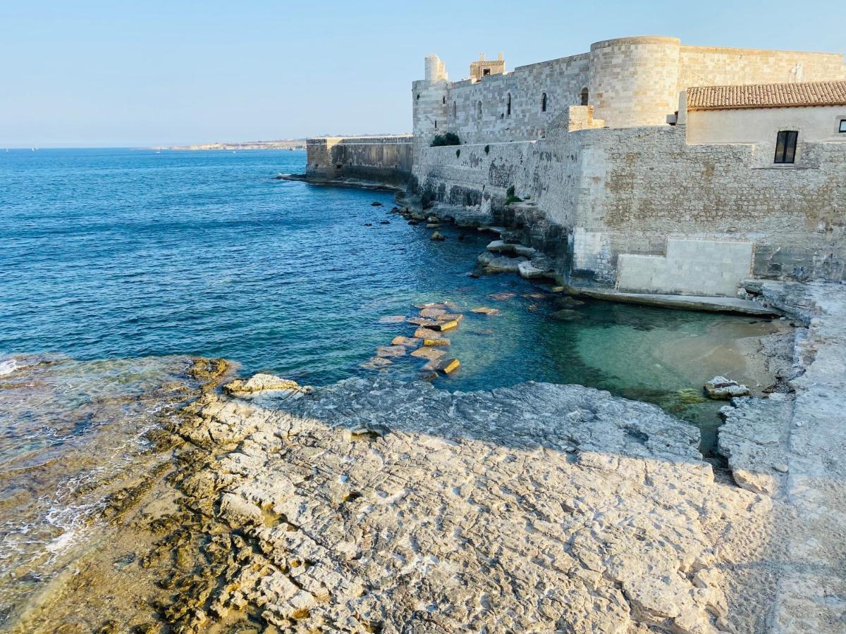 Incantevole Appartamento In Palazzo Storico Ortigia Syracuse Buitenkant foto