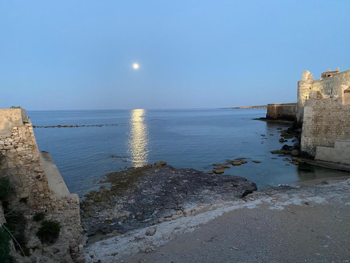 Incantevole Appartamento In Palazzo Storico Ortigia Syracuse Buitenkant foto