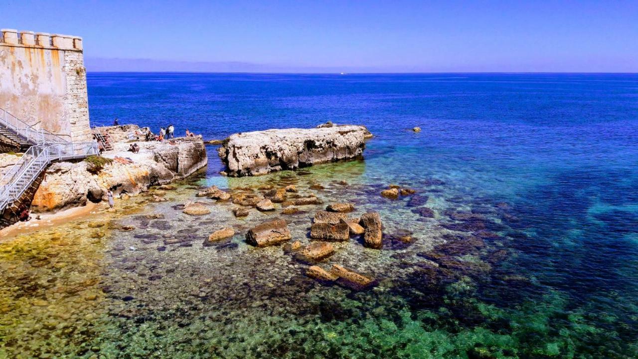 Incantevole Appartamento In Palazzo Storico Ortigia Syracuse Buitenkant foto