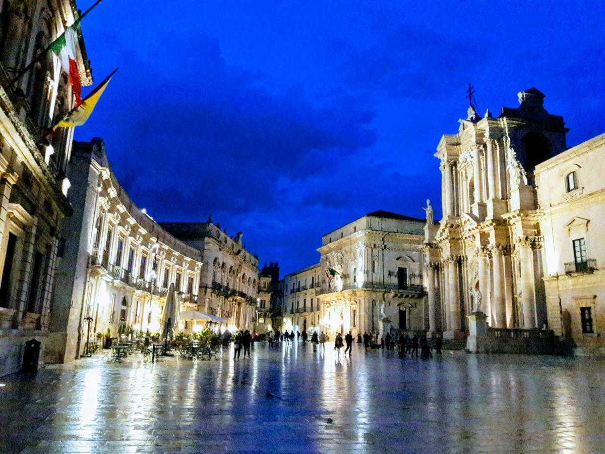 Incantevole Appartamento In Palazzo Storico Ortigia Syracuse Buitenkant foto