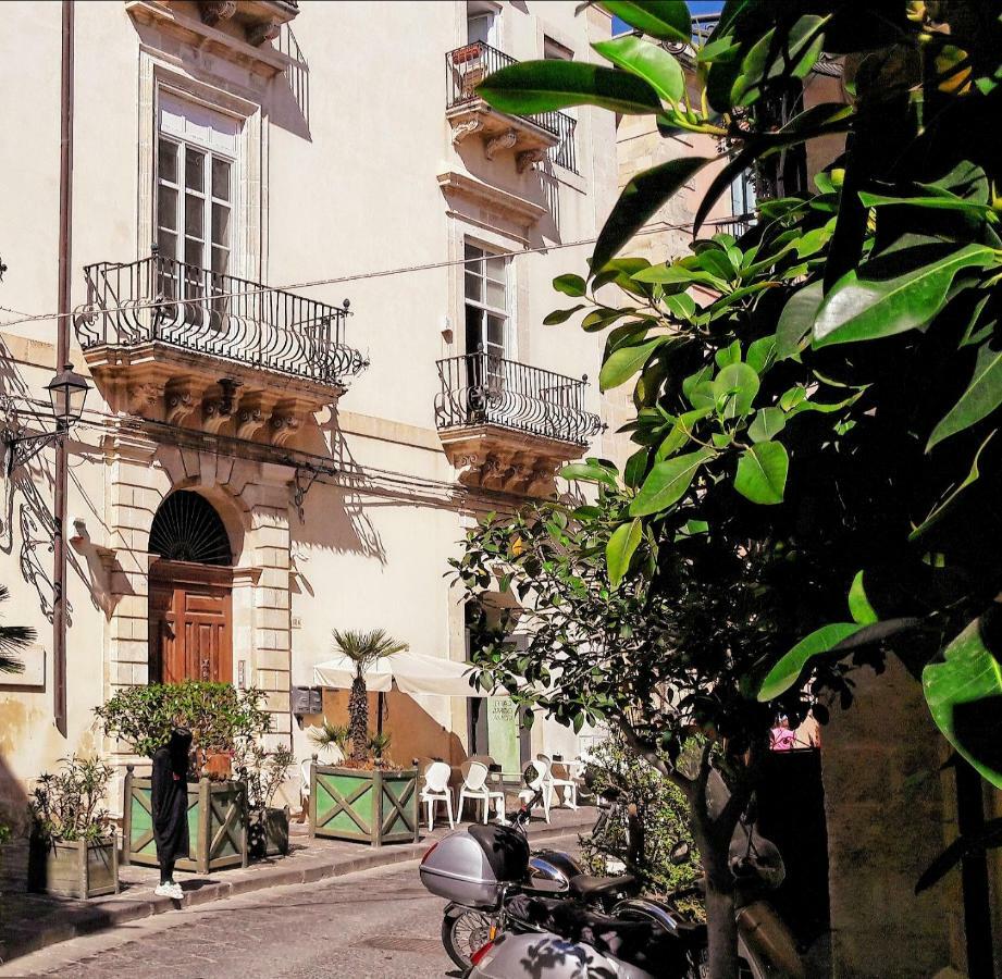 Incantevole Appartamento In Palazzo Storico Ortigia Syracuse Buitenkant foto